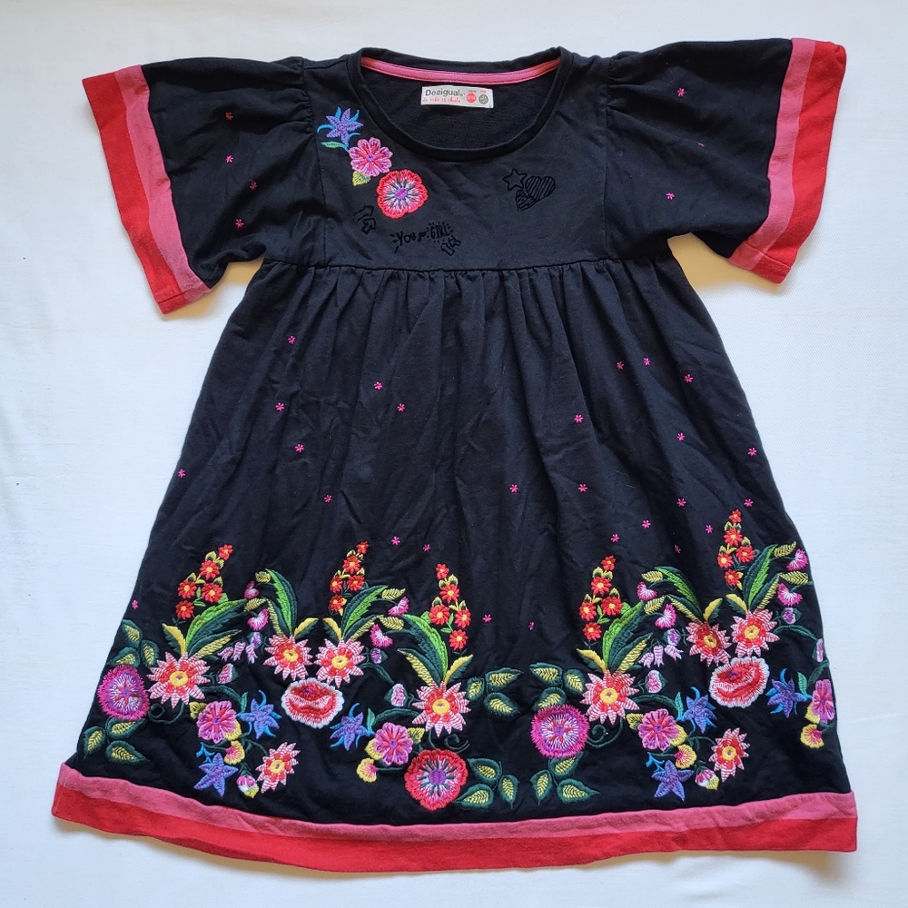 Desiguel Sz9/10 black embroidered Dress
